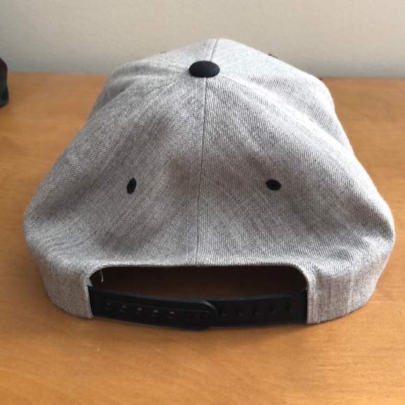 Live Large SnapBack Hat - Picture 3 of 3